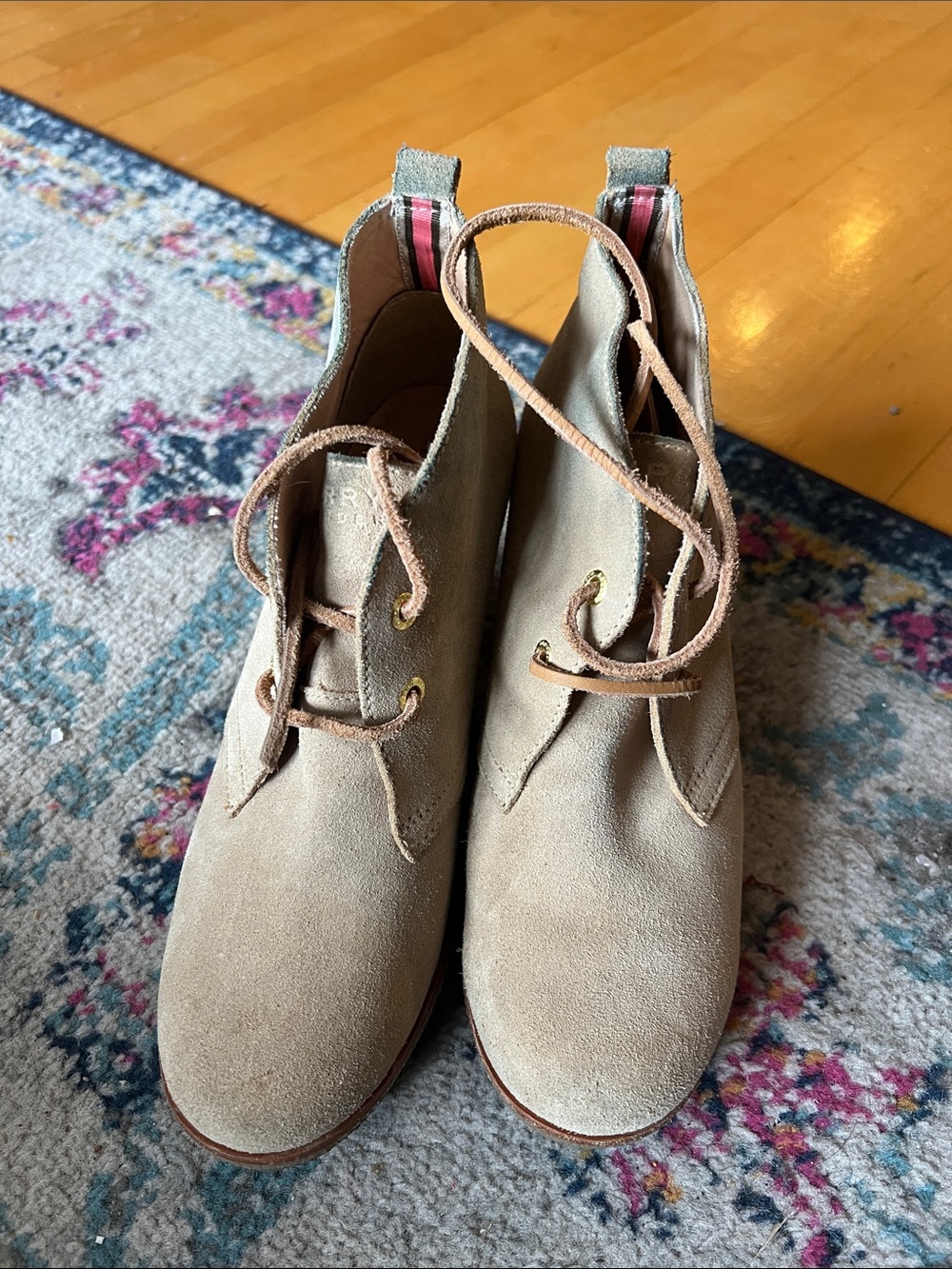 Sperry Women's Beige Suede Lace-Up Boots, worn once, Sz 8.5